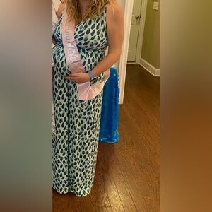 Perfect Baby Shower Maternity Dress!